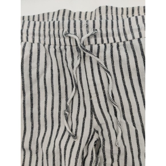 Old Navy Women Striped Linen Blend Drawstring Waist Capri Pants Size Medium - Picture 5 of 13